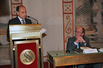 L'intervento del Presidente del Senato, Renato Schifani; a destra, Giuseppe Ayala.