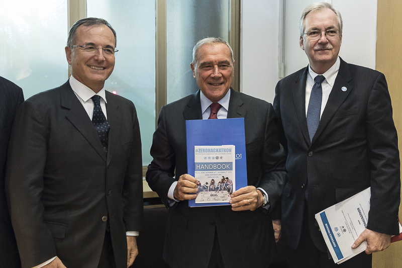 Nella foto, il Presidente del Senato Pietro Grasso con il Vice Direttore Generale della FAO Dan Gustafson e il Presidente della SIOI Franco Frattini.