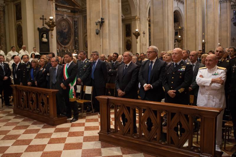 Il presidente del Senato Pietro Grasso durante la funzione religiosa dedicata alla festa della Natività di Maria