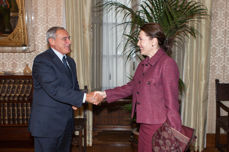 Il Presidente Grasso riceve l'Ambasciatore della Repubblica di Romania, Dana Manuela Constantinescu.