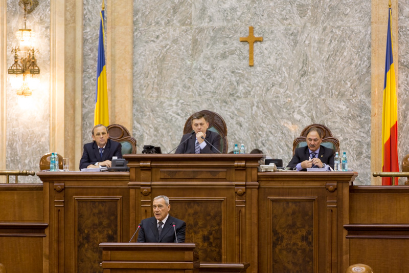 Il discorso del Presidente Grasso al Senato rumeno in sessione plenaria.