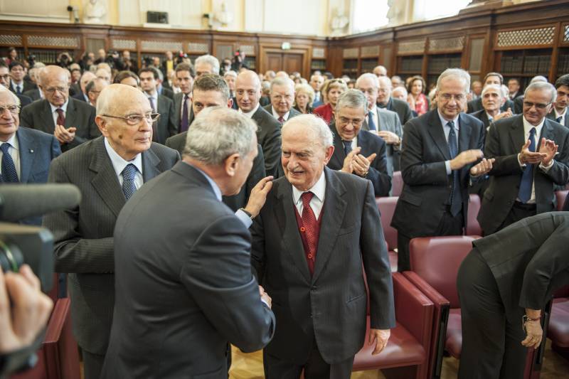 I calorosi auguri del Presidente Grasso all'ex senatore ed amico Emanuele Macaluso