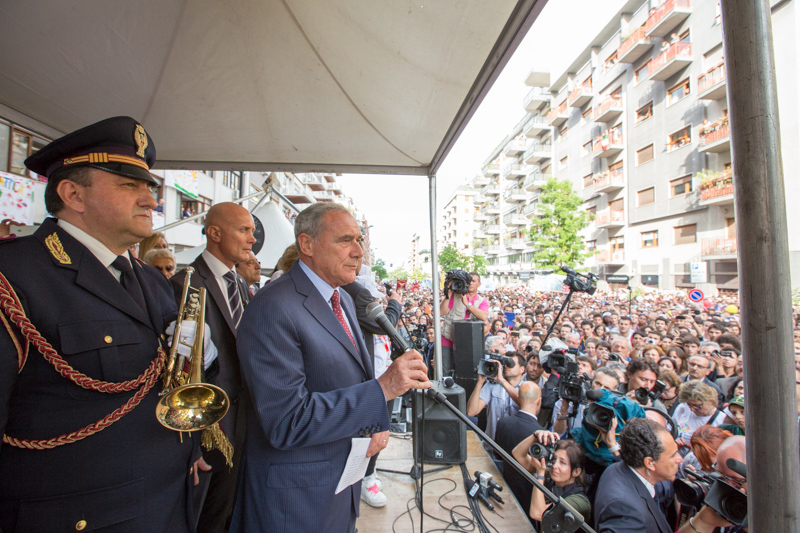 Il Presidente Grasso legge i nomi delle vittime delle stragi di Capaci e di Via D'Amelio.
