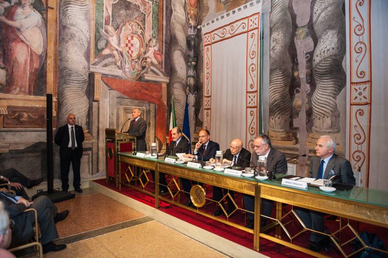 Il Presidente del Senato ha aperto il convegno tenendo un discorso sulla figura di Piersanti Mattarella