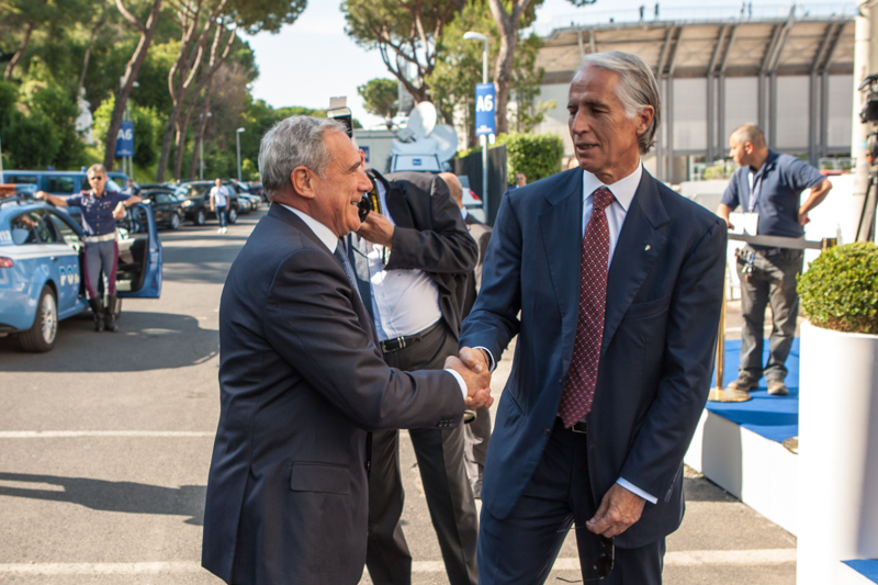 Il Presidente Grasso accolto dal Presidente del CONI, Giovanni Malagò, al parco del Foro Italico