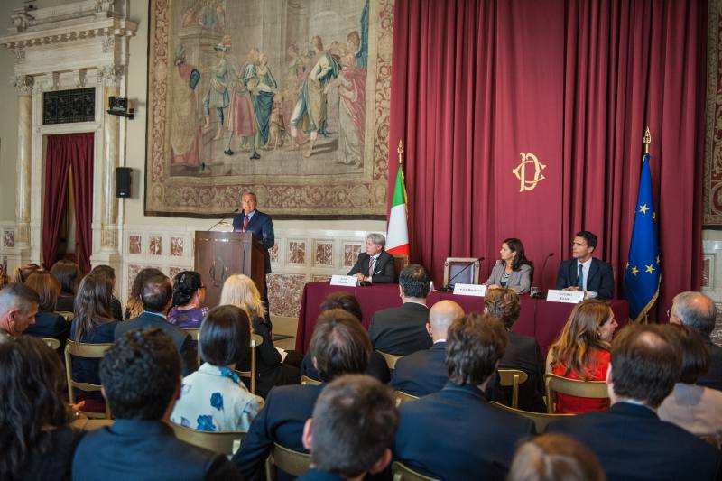 Il Presidente del Senato Prietro Grasso pronuncia il discorso di chiusura dell'incontro