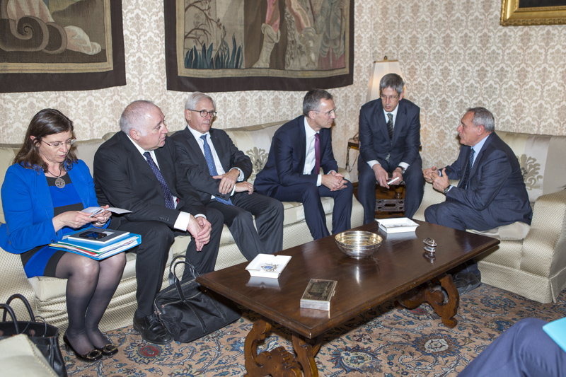 L'incontro tra il Presidente Grasso e il Segretario Generale della Nato, Jens Stoltenberg.