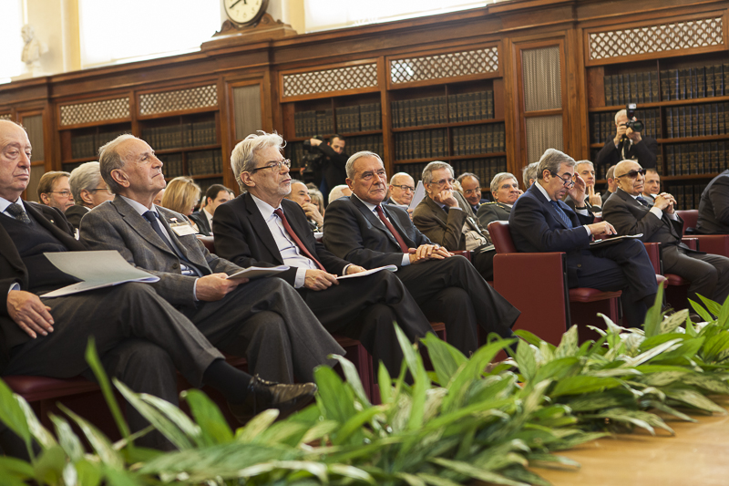 Il Presidente Grasso ascolta l'intervento di Raffaele Squitieri, Presidente della Corte dei conti.