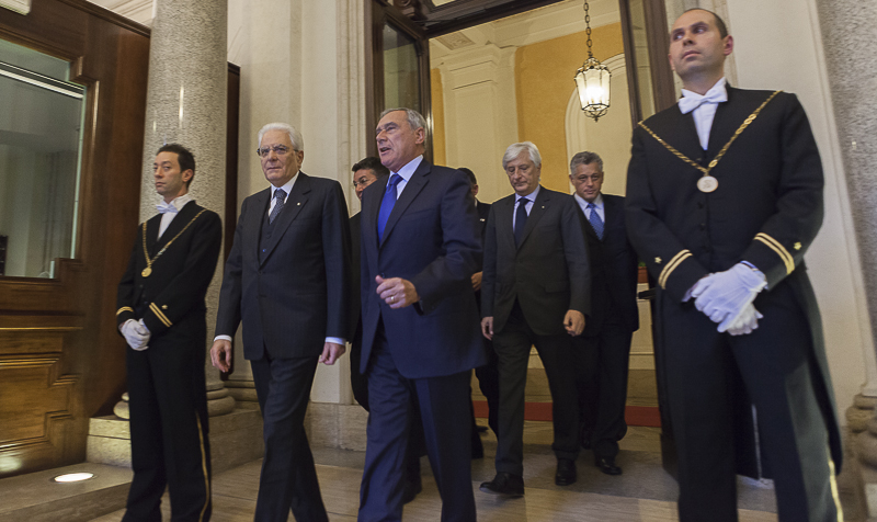 Il Presidente Grasso e il Presidente Mattarella al termine del convegno.
