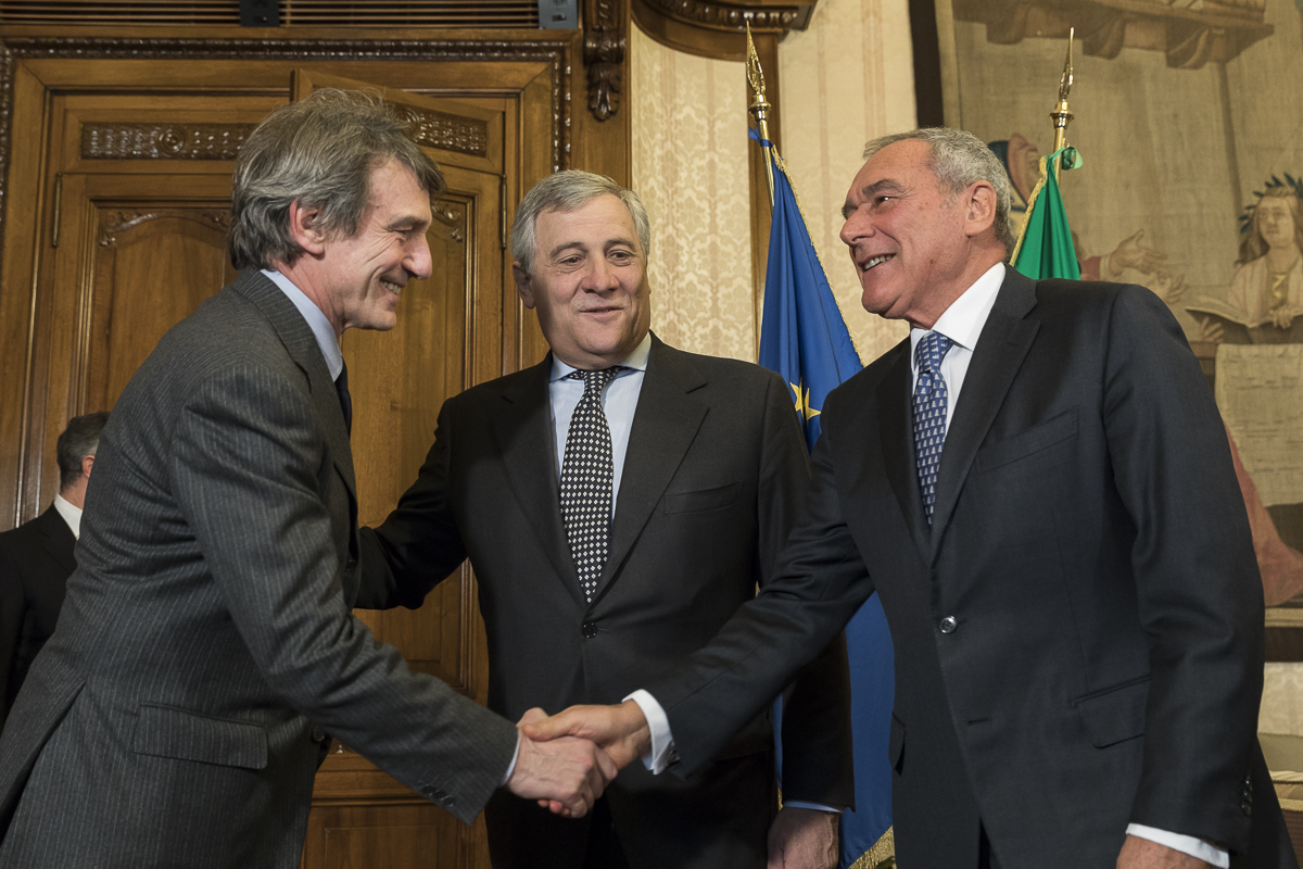 Il Presidente Grasso saluta David Sassoli, Vice Presidente del Parlamento europeo