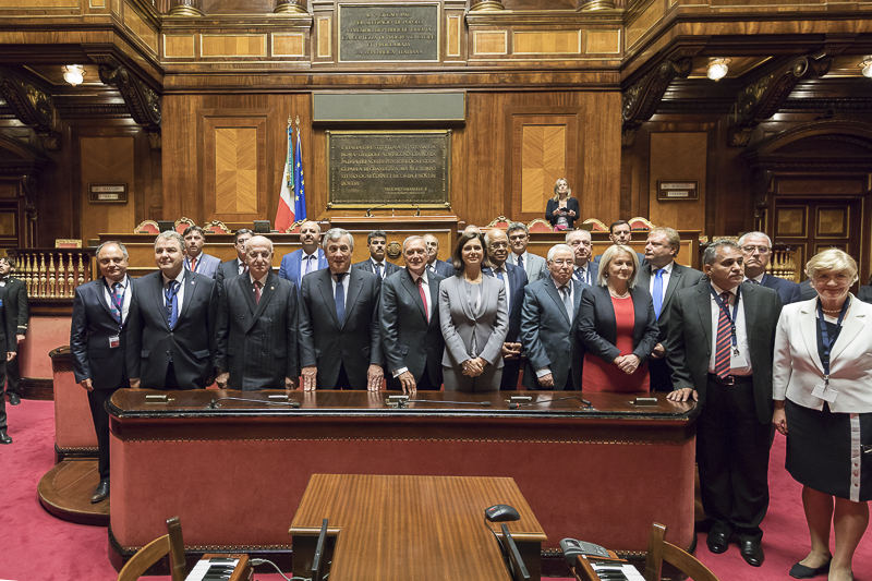 Foto ufficiale del 4° Vertice dei Presidenti dei Parlamenti dell'Assemblea parlamentare dell'Unione per il Mediterraneo (AP-UpM).