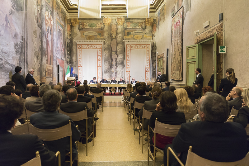 La Sala Zuccari di palazzo Giustiniani durante l'indirizzo di saluto del Presidente Grasso.