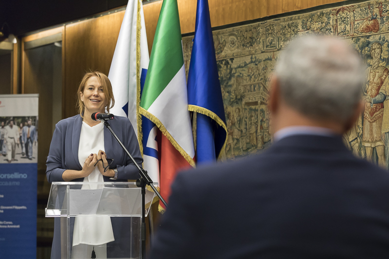 Il Presidente Grasso segue l'intervento di Monica Maggioni, Presidente della RAI.