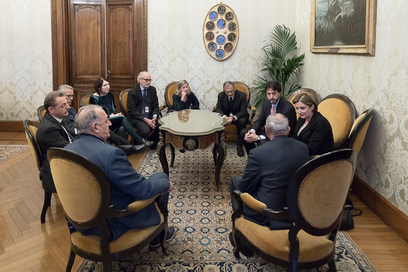 Il Presidente del Senato, Pietro Grasso, incontra una delegazione del comitato 